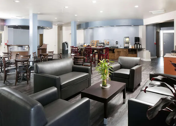Red Lion & Downtown Hotel